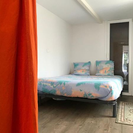 Joli Studio Au Calme Apartman Bassens  Kültér fotó