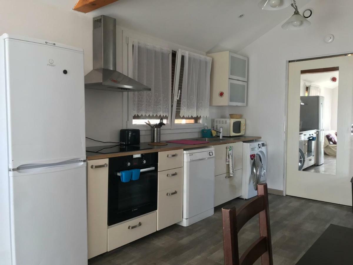 Joli Studio Au Calme Apartman Bassens  Kültér fotó
